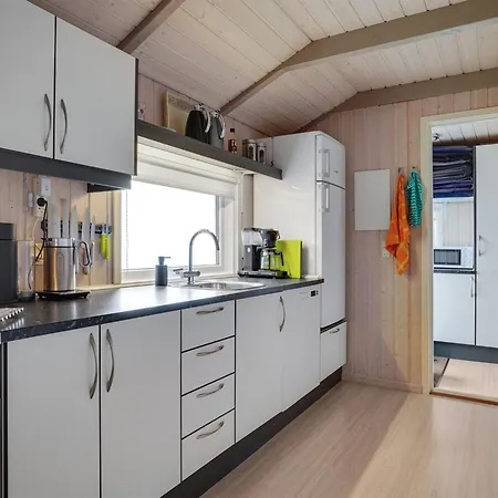 Ebbeline - 150m From The Sea By Interhome Feriehus