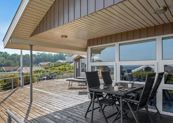 Ebbeline - 150m From The Sea By Interhome *